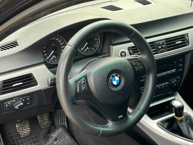 Черный БМВ 3 Серия, объемом двигателя 2 л и пробегом 328 тыс. км за 6990 $, фото 16 на Automoto.ua