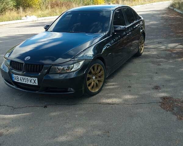 Чорний БМВ 3 Серія, об'ємом двигуна 2 л та пробігом 350 тис. км за 7900 $, фото 3 на Automoto.ua