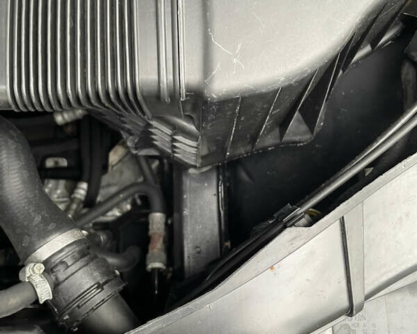 Черный БМВ 3 Серия, объемом двигателя 2 л и пробегом 286 тыс. км за 6950 $, фото 57 на Automoto.ua