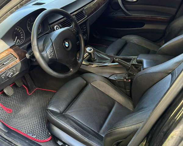 Черный БМВ 3 Серия, объемом двигателя 2 л и пробегом 345 тыс. км за 8450 $, фото 5 на Automoto.ua