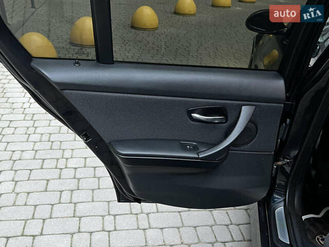 Чорний БМВ 3 Серія, об'ємом двигуна 3 л та пробігом 205 тис. км за 6999 $, фото 18 на Automoto.ua