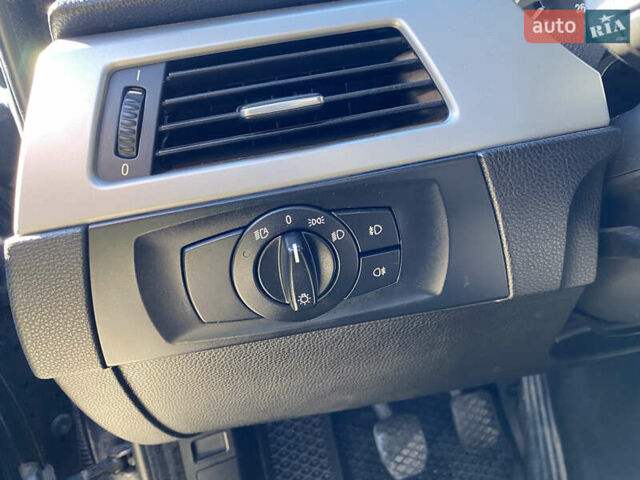 Черный БМВ 3 Серия, объемом двигателя 2 л и пробегом 212 тыс. км за 6650 $, фото 8 на Automoto.ua