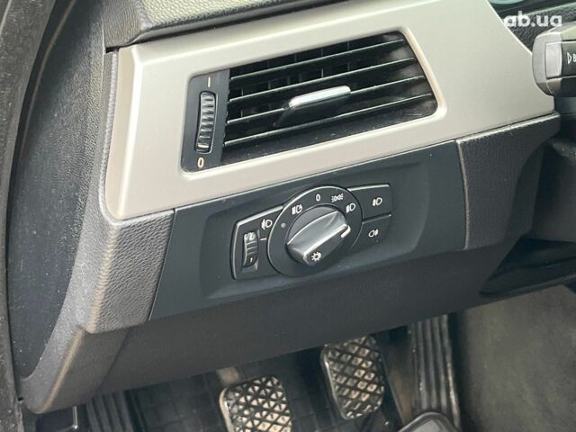 БМВ 3 Серия 2006 в Киеве на Automoto.ua Черный БМВ 3 Серия, объемом двигателя 2 л и пробегом 328 тыс. км за 7790 $, фото 17 на Automoto.ua