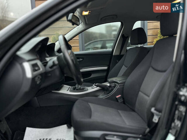 Черный БМВ 3 Серия, объемом двигателя 2 л и пробегом 278 тыс. км за 8900 $, фото 26 на Automoto.ua