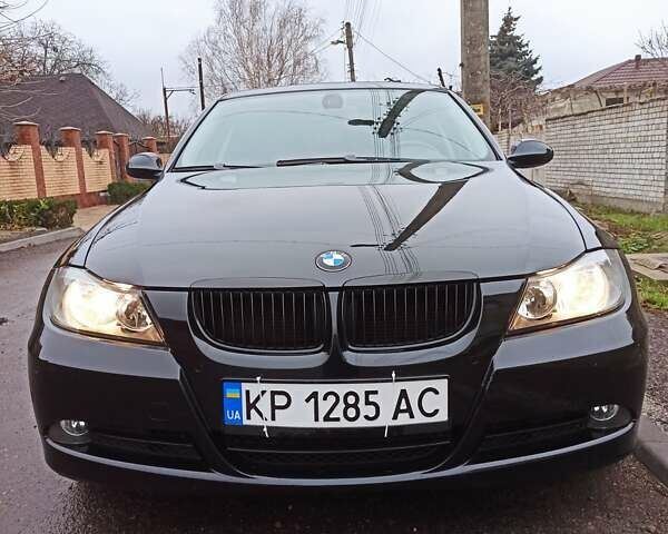 Черный БМВ 3 Серия, объемом двигателя 2 л и пробегом 184 тыс. км за 8600 $, фото 5 на Automoto.ua