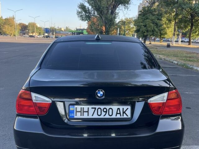 Черный БМВ 3 Серия, объемом двигателя 2 л и пробегом 320 тыс. км за 5700 $, фото 2 на Automoto.ua