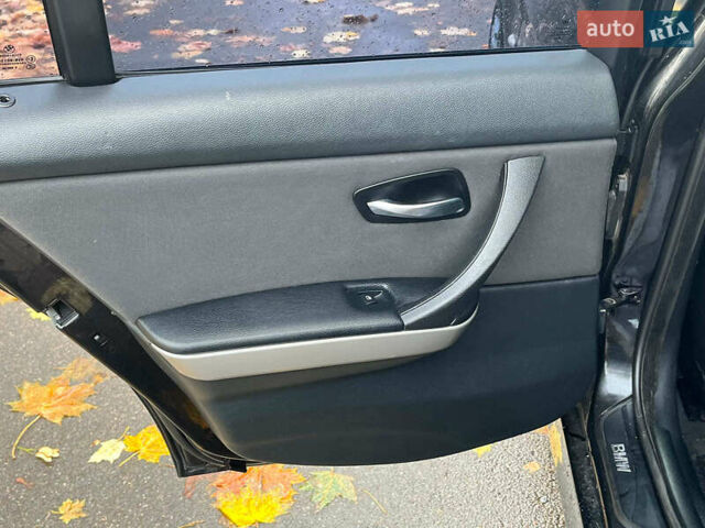 БМВ 3 Серия 2006 в Киеве на Automoto.ua Черный БМВ 3 Серия, объемом двигателя 2 л и пробегом 328 тыс. км за 7790 $, фото 23 на Automoto.ua