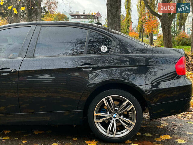 БМВ 3 Серия 2006 в Киеве на Automoto.ua Черный БМВ 3 Серия, объемом двигателя 2 л и пробегом 328 тыс. км за 7790 $, фото 6 на Automoto.ua