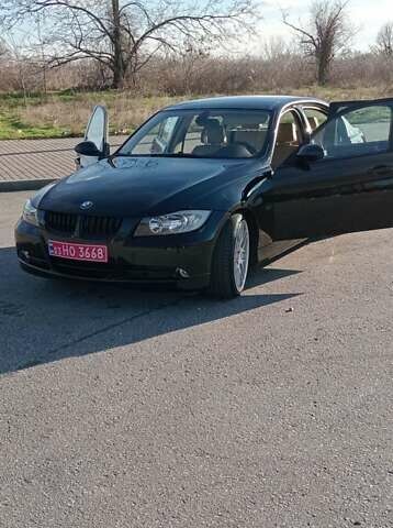 Черный БМВ 3 Серия, объемом двигателя 2 л и пробегом 100 тыс. км за 8250 $, фото 10 на Automoto.ua
