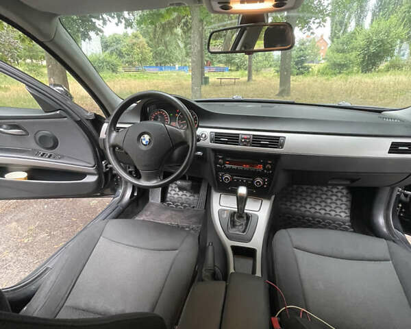 Черный БМВ 3 Серия, объемом двигателя 2 л и пробегом 286 тыс. км за 6950 $, фото 50 на Automoto.ua