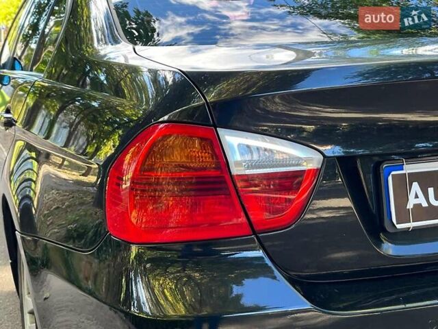 Чорний БМВ 3 Серія, об'ємом двигуна 2 л та пробігом 225 тис. км за 7590 $, фото 9 на Automoto.ua
