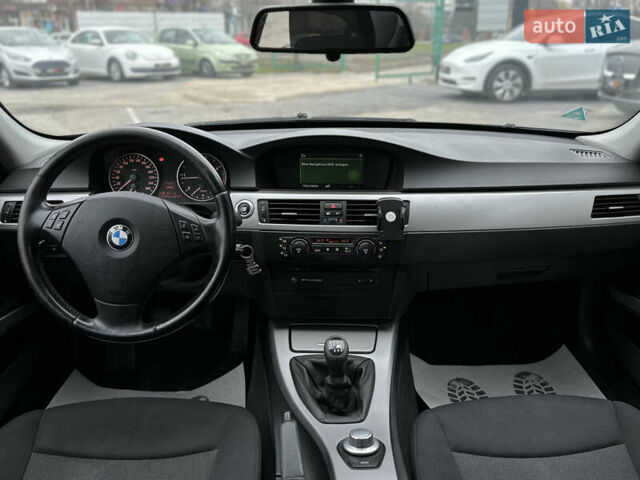Черный БМВ 3 Серия, объемом двигателя 2 л и пробегом 278 тыс. км за 8900 $, фото 30 на Automoto.ua