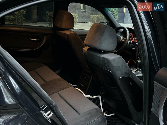 Чорний БМВ 3 Серія, об'ємом двигуна 3 л та пробігом 205 тис. км за 6999 $, фото 16 на Automoto.ua