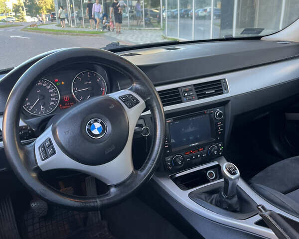 Черный БМВ 3 Серия, объемом двигателя 2 л и пробегом 370 тыс. км за 6200 $, фото 15 на Automoto.ua