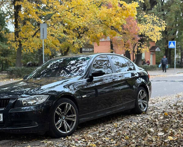 Черный БМВ 3 Серия, объемом двигателя 2 л и пробегом 328 тыс. км за 6700 $, фото 2 на Automoto.ua