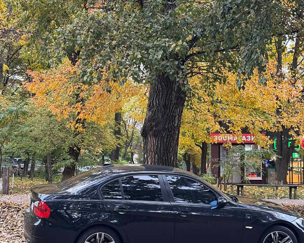 Черный БМВ 3 Серия, объемом двигателя 2 л и пробегом 328 тыс. км за 6700 $, фото 5 на Automoto.ua