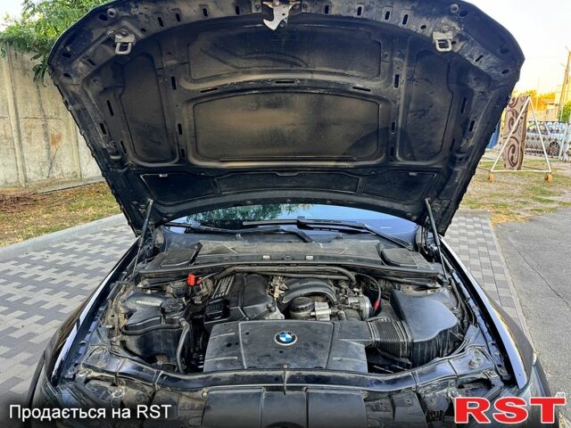 Черный БМВ 3 Серия, объемом двигателя 2 л и пробегом 230 тыс. км за 4900 $, фото 9 на Automoto.ua