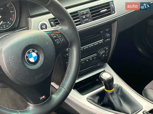 БМВ 3 Серия 2006 в Киеве на Automoto.ua Черный БМВ 3 Серия, объемом двигателя 2 л и пробегом 328 тыс. км за 7790 $, фото 18 на Automoto.ua