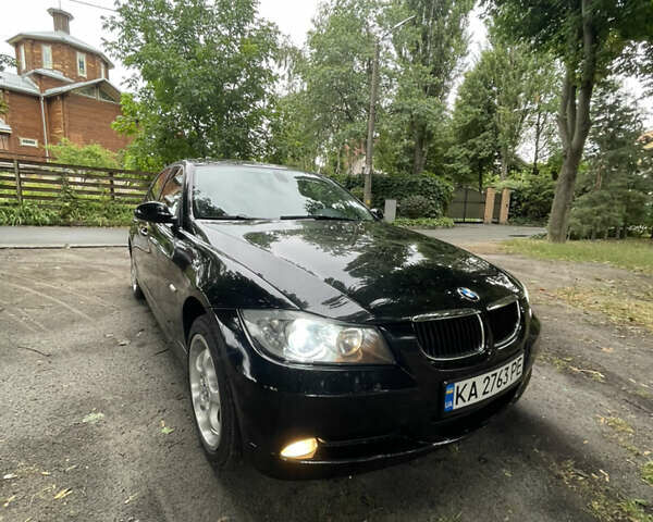 Черный БМВ 3 Серия, объемом двигателя 2 л и пробегом 286 тыс. км за 6950 $, фото 8 на Automoto.ua