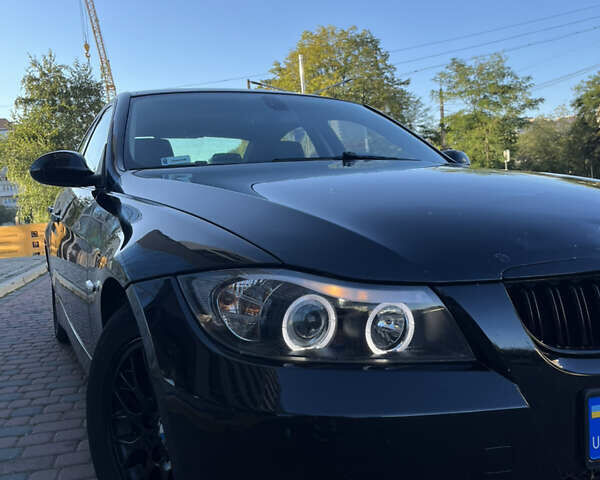 Черный БМВ 3 Серия, объемом двигателя 2 л и пробегом 370 тыс. км за 6200 $, фото 4 на Automoto.ua