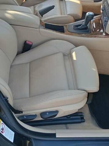 Черный БМВ 3 Серия, объемом двигателя 2 л и пробегом 100 тыс. км за 8250 $, фото 28 на Automoto.ua