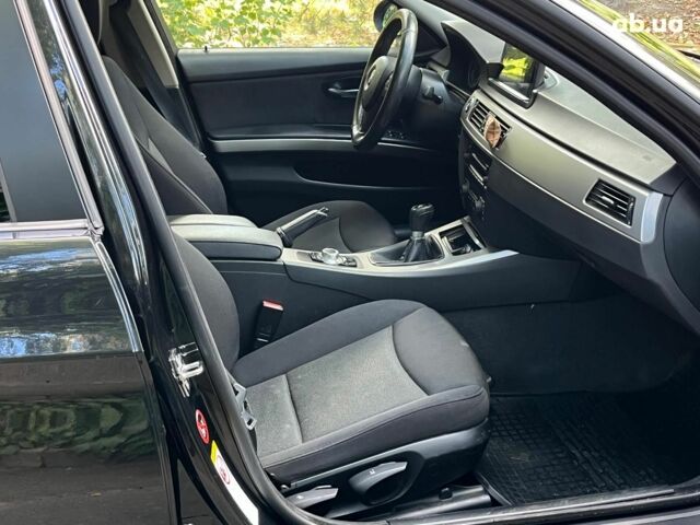 Черный БМВ 3 Серия, объемом двигателя 2 л и пробегом 225 тыс. км за 7590 $, фото 14 на Automoto.ua