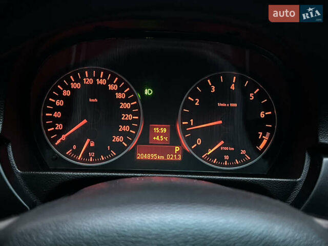 Чорний БМВ 3 Серія, об'ємом двигуна 3 л та пробігом 205 тис. км за 6999 $, фото 23 на Automoto.ua