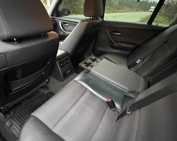 Чорний БМВ 3 Серія, об'ємом двигуна 2.5 л та пробігом 200 тис. км за 7500 $, фото 16 на Automoto.ua