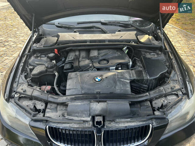 Черный БМВ 3 Серия, объемом двигателя 2 л и пробегом 250 тыс. км за 7000 $, фото 10 на Automoto.ua