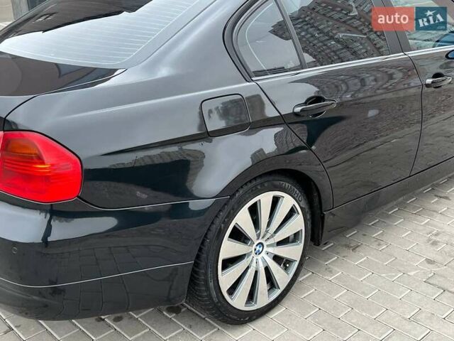 Черный БМВ 3 Серия, объемом двигателя 2 л и пробегом 380 тыс. км за 7200 $, фото 7 на Automoto.ua