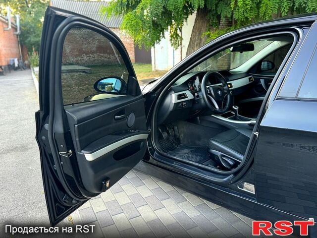 Черный БМВ 3 Серия, объемом двигателя 2 л и пробегом 230 тыс. км за 4900 $, фото 5 на Automoto.ua