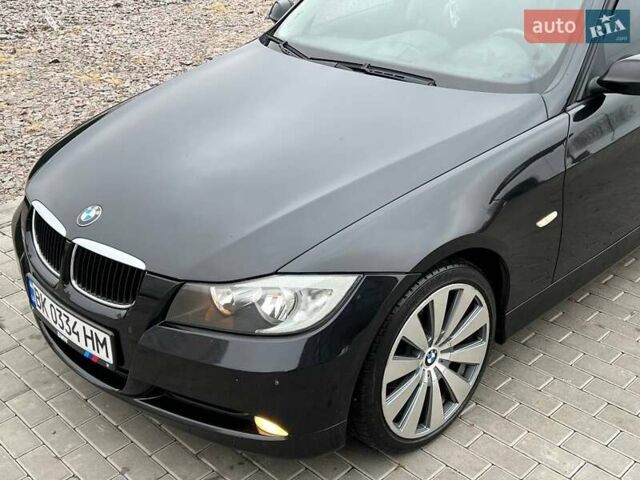 Черный БМВ 3 Серия, объемом двигателя 2 л и пробегом 380 тыс. км за 7200 $, фото 2 на Automoto.ua