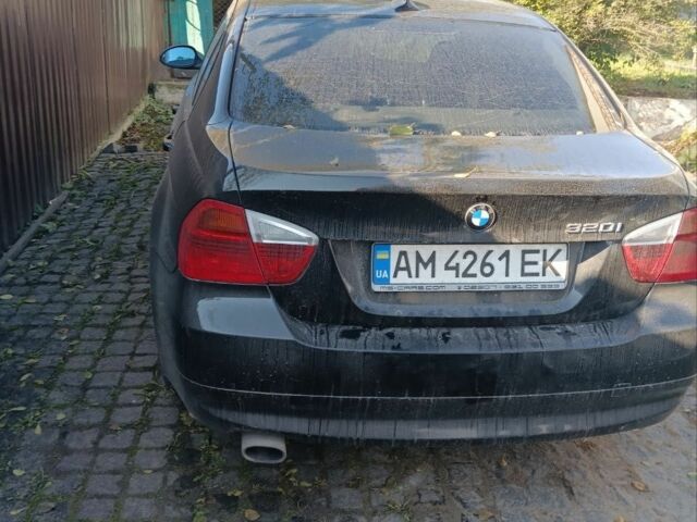 Черный БМВ 3 Серия, объемом двигателя 0 л и пробегом 320 тыс. км за 8777 $, фото 9 на Automoto.ua