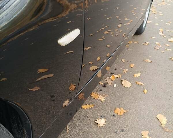 Чорний БМВ 3 Серія, об'ємом двигуна 2 л та пробігом 231 тис. км за 6950 $, фото 15 на Automoto.ua