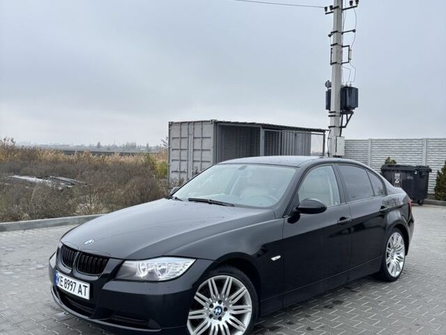 Черный БМВ 3 Серия, объемом двигателя 2 л и пробегом 258 тыс. км за 7500 $, фото 9 на Automoto.ua