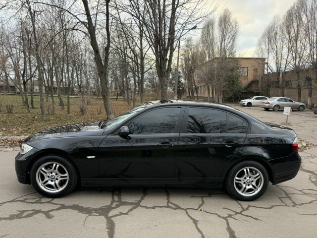 Черный БМВ 3 Серия, объемом двигателя 2 л и пробегом 280 тыс. км за 6500 $, фото 1 на Automoto.ua