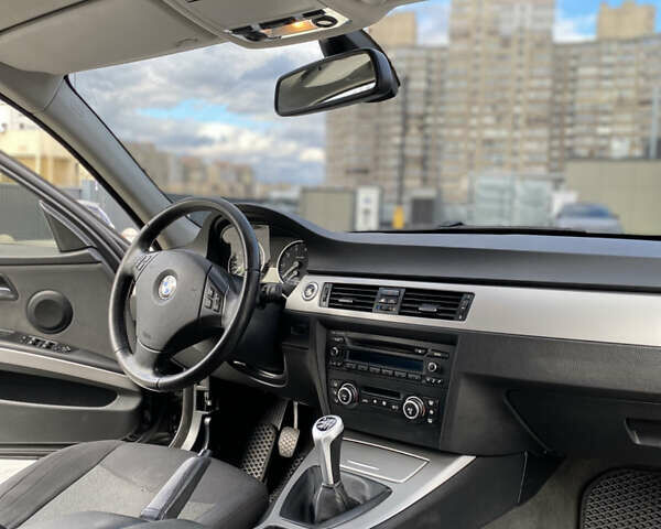 Черный БМВ 3 Серия, объемом двигателя 2 л и пробегом 233 тыс. км за 6700 $, фото 15 на Automoto.ua