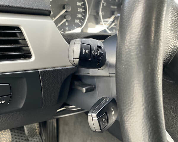 Черный БМВ 3 Серия, объемом двигателя 2 л и пробегом 233 тыс. км за 6700 $, фото 19 на Automoto.ua