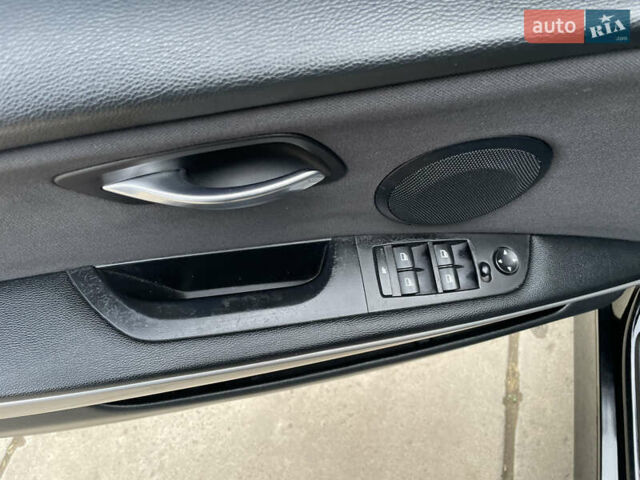 Чорний БМВ 3 Серія, об'ємом двигуна 2 л та пробігом 318 тис. км за 6999 $, фото 42 на Automoto.ua