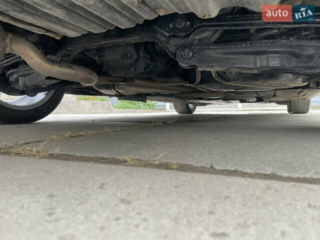 Чорний БМВ 3 Серія, об'ємом двигуна 2 л та пробігом 318 тис. км за 6999 $, фото 35 на Automoto.ua