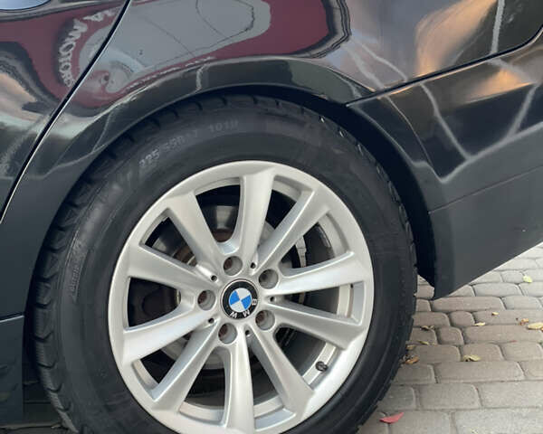 Черный БМВ 3 Серия, объемом двигателя 1.8 л и пробегом 260 тыс. км за 7500 $, фото 21 на Automoto.ua