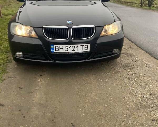 Черный БМВ 3 Серия, объемом двигателя 2 л и пробегом 300 тыс. км за 6490 $, фото 9 на Automoto.ua