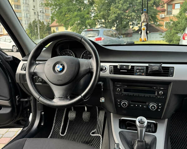 Чорний БМВ 3 Серія, об'ємом двигуна 2 л та пробігом 312 тис. км за 7700 $, фото 8 на Automoto.ua