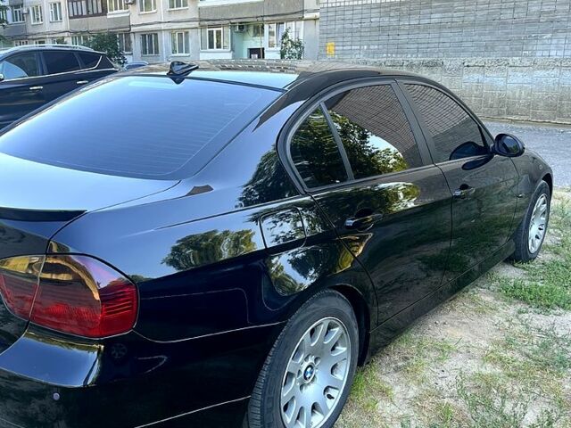 Черный БМВ 3 Серия, объемом двигателя 2 л и пробегом 228 тыс. км за 6500 $, фото 2 на Automoto.ua