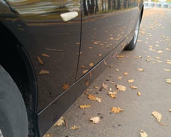 БМВ 3 Серия 2007 в Чернигове на Automoto.ua Черный БМВ 3 Серия, объемом двигателя 2 л и пробегом 230 тыс. км за 6999 $, фото 14 на Automoto.ua