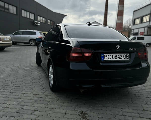 Черный БМВ 3 Серия, объемом двигателя 2 л и пробегом 255 тыс. км за 9000 $, фото 2 на Automoto.ua
