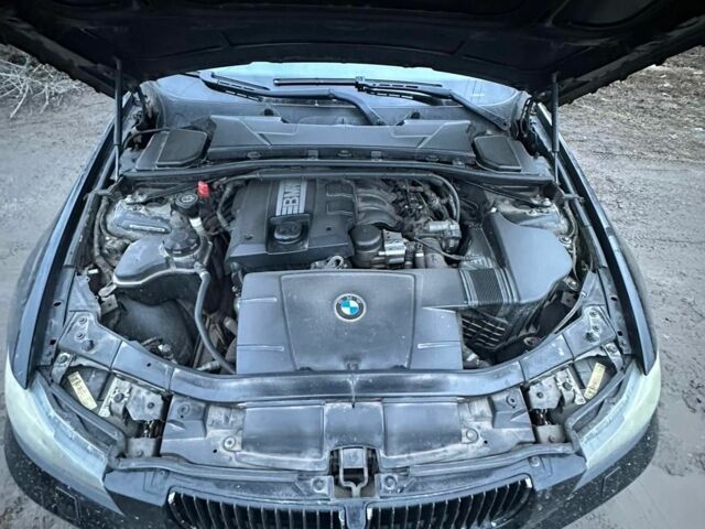 Черный БМВ 3 Серия, объемом двигателя 0 л и пробегом 320 тыс. км за 8777 $, фото 7 на Automoto.ua