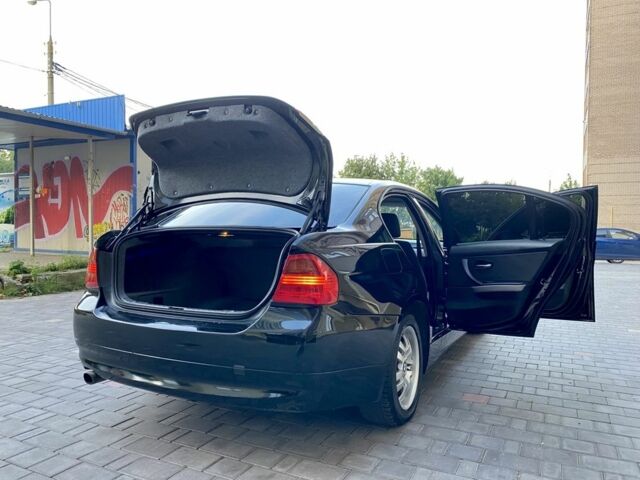Чорний БМВ 3 Серія, об'ємом двигуна 2 л та пробігом 187 тис. км за 5950 $, фото 22 на Automoto.ua