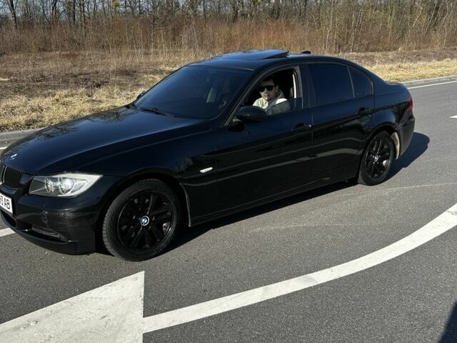 Черный БМВ 3 Серия, объемом двигателя 2 л и пробегом 311 тыс. км за 8400 $, фото 3 на Automoto.ua