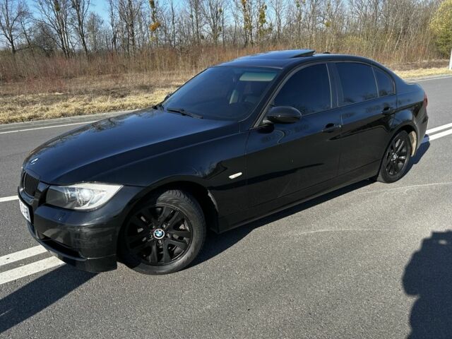 Черный БМВ 3 Серия, объемом двигателя 2 л и пробегом 311 тыс. км за 8400 $, фото 4 на Automoto.ua